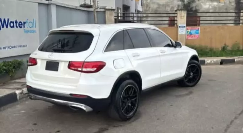 Mercedes-Benz GLC 300