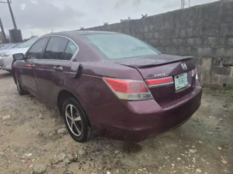 Honda Accord   - 2012