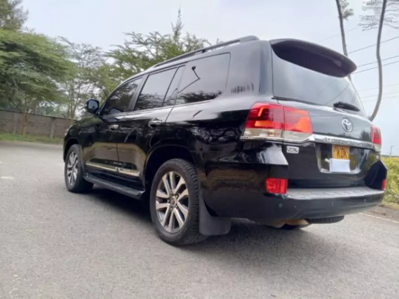 Toyota Landcruiser ZX   - 2017