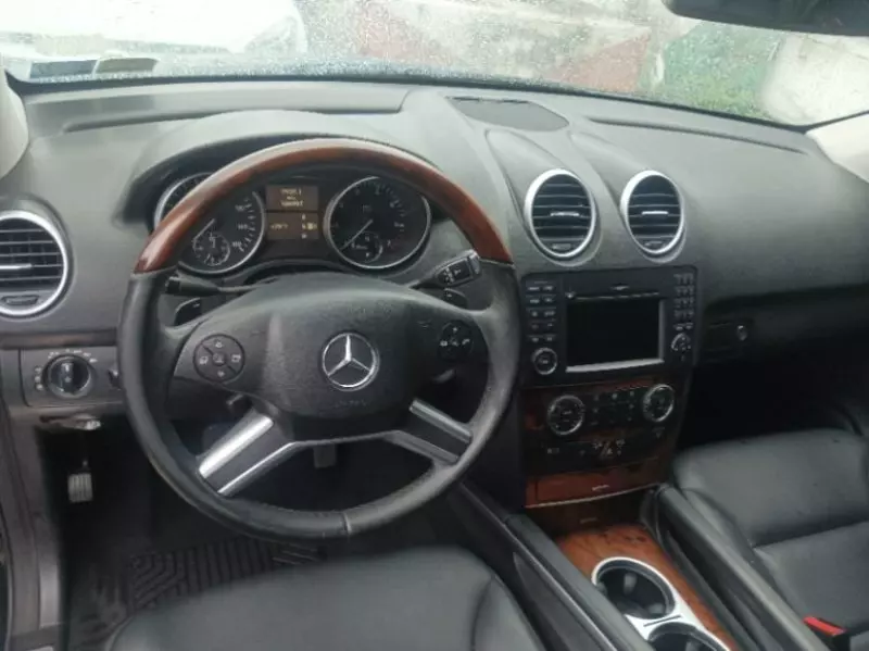 Mercedes-Benz ML 350   - 2010