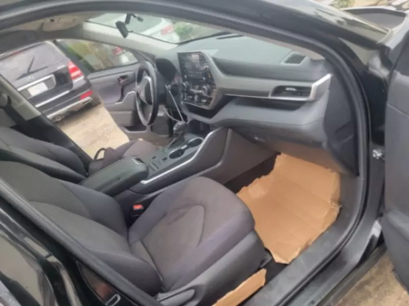 Toyota Highlander   - 2022