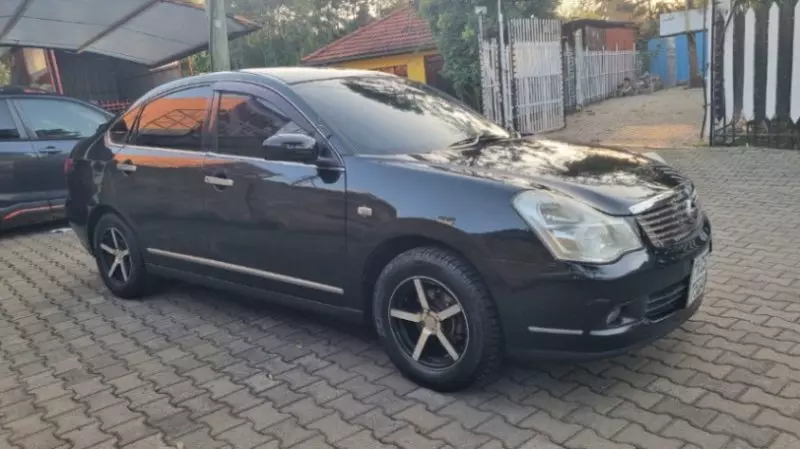 Nissan Bluebird   - 2007