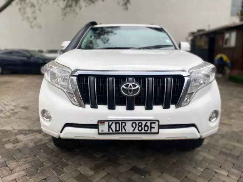 Toyota Landcruiser Prado   - 2017