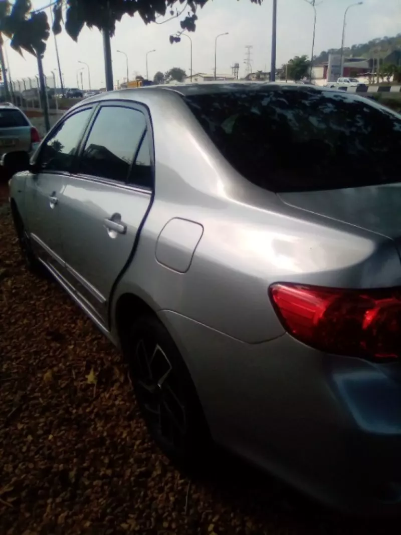 Toyota Corolla - 2009