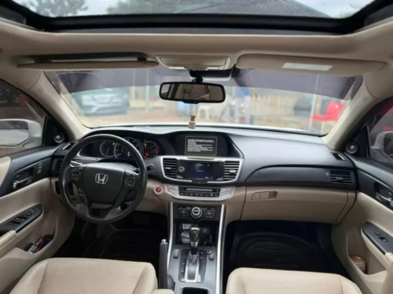 Honda Accord   - 2014
