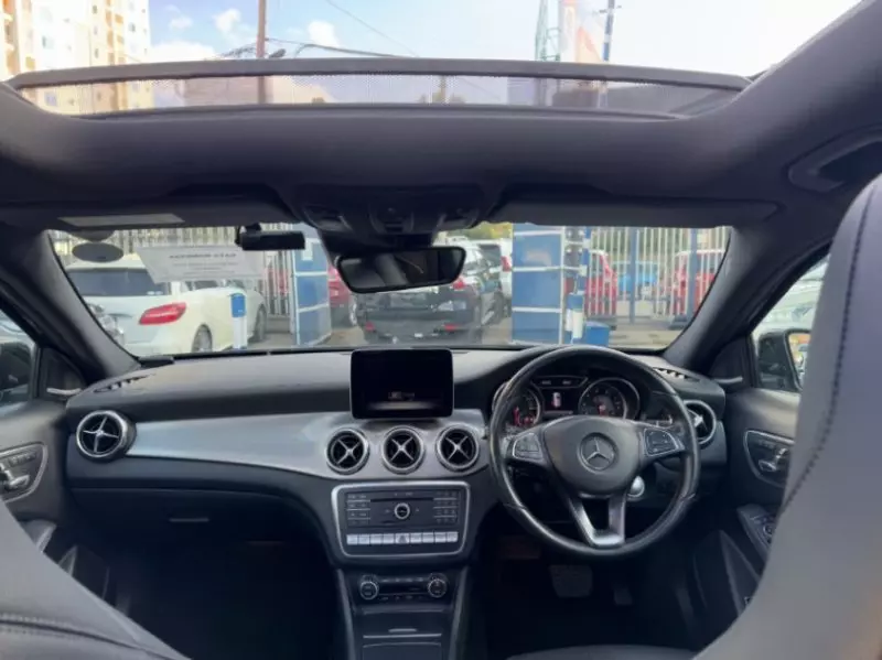 Mercedes-Benz GLA 220   - 2018
