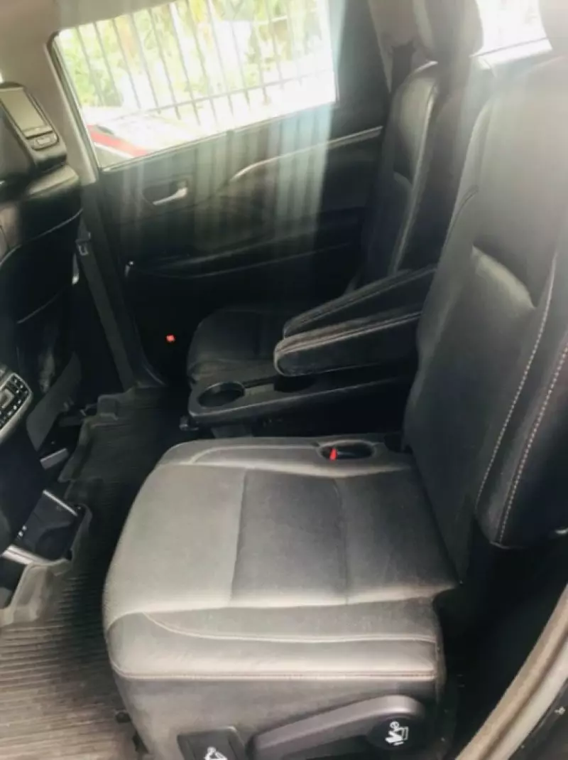 Toyota Highlander   - 2017