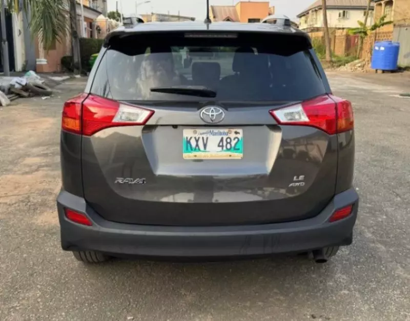 Toyota RAV 4   - 2014