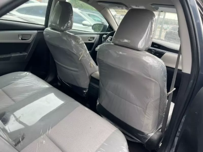 Toyota corolla   - 2014