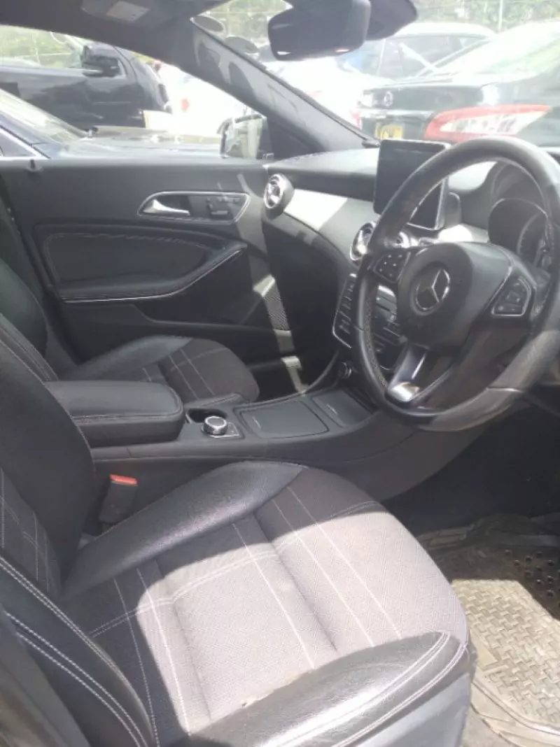 Mercedes-Benz CLA 250   - 2017