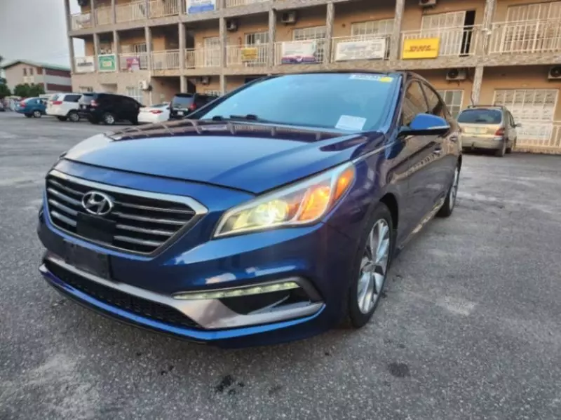 Hyundai Sonata - 2015