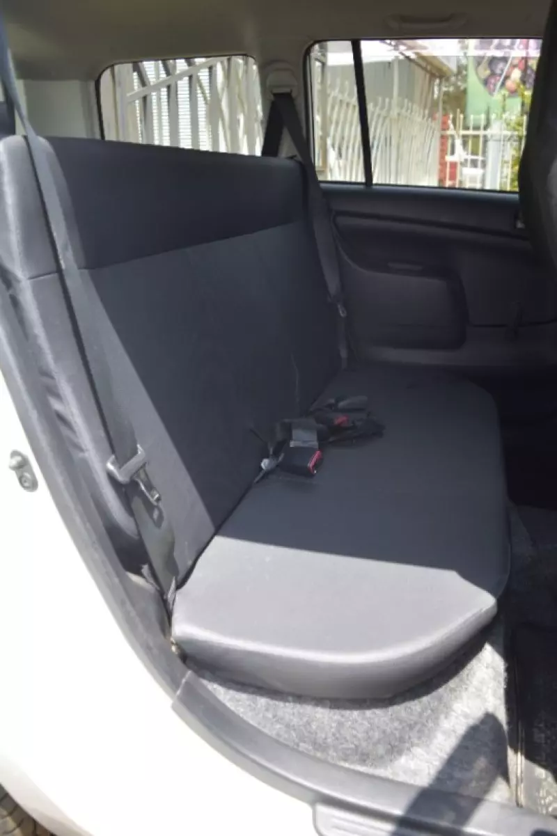 Toyota Probox    -