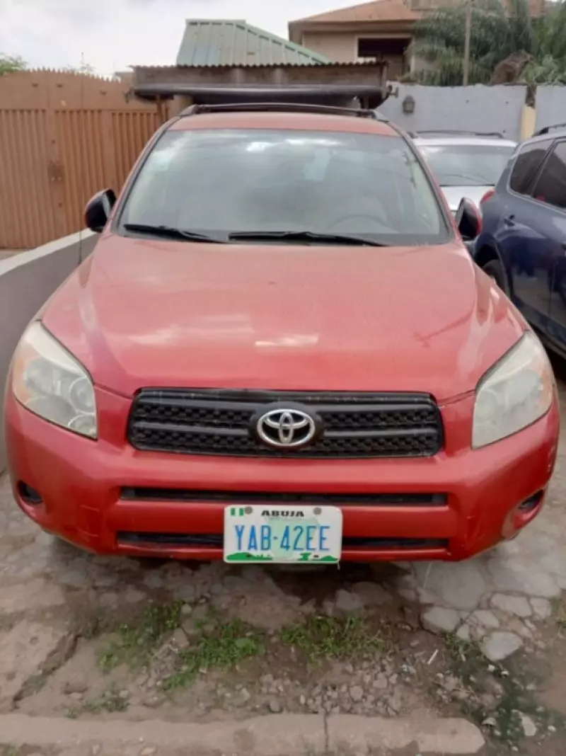 Toyota RAV 4   - 2006