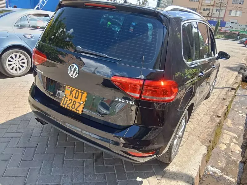 Volkswagen Touran
