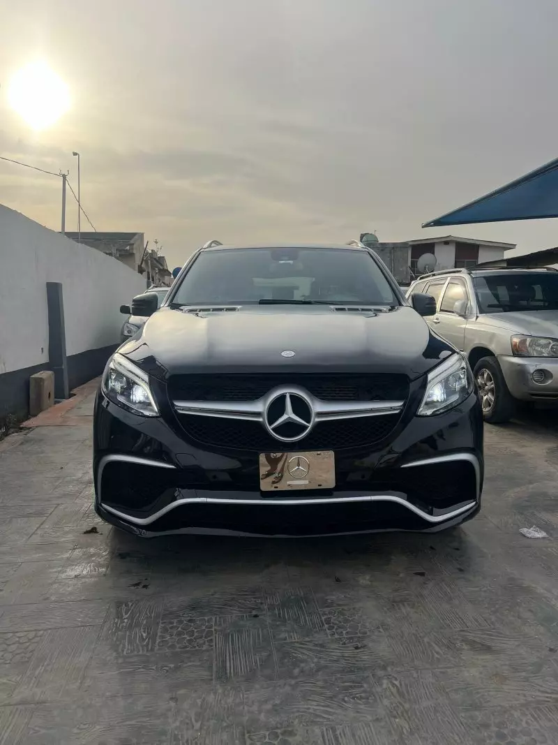 Mercedes-Benz GLE 350   - 2015