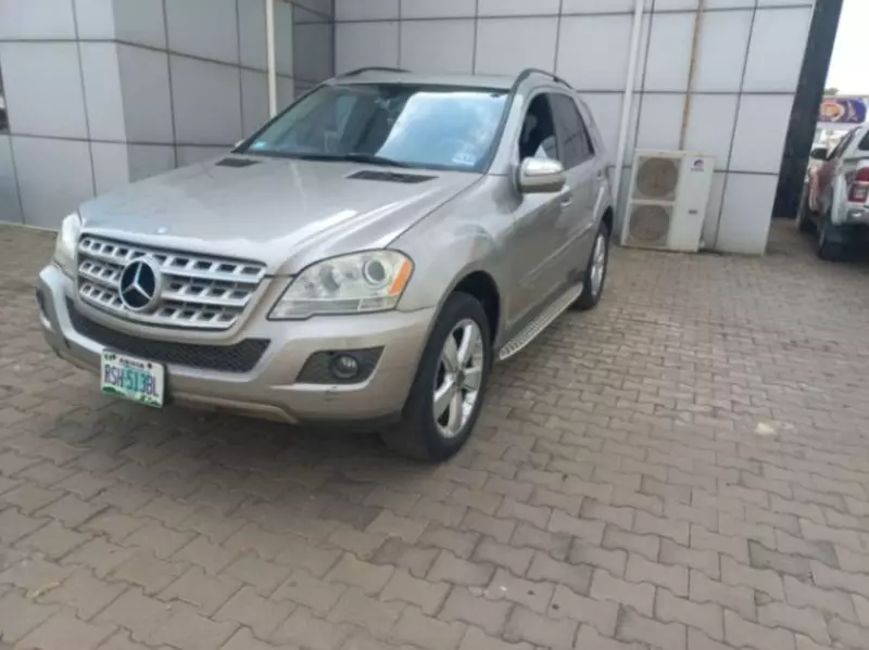 Mercedes-Benz ML 350   - 2009