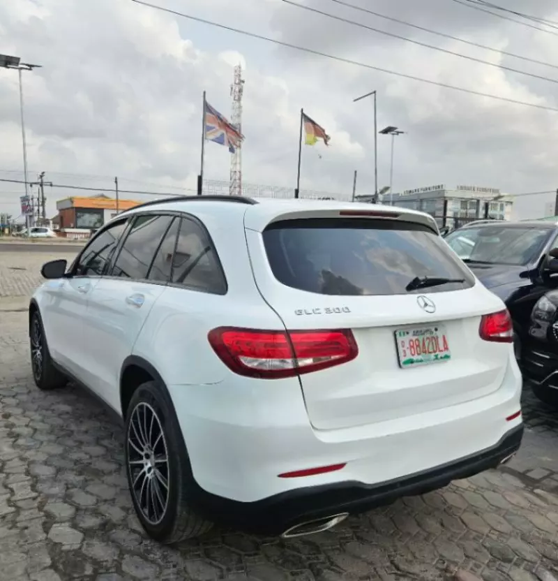 Mercedes-Benz GLC-Class   - 2016