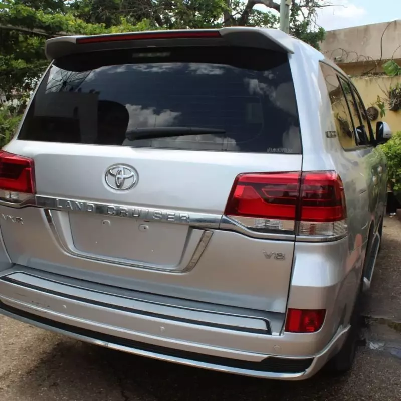 Toyota Landcruiser Vx V8    - 2011