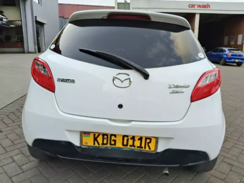 Mazda Demio   - 2014