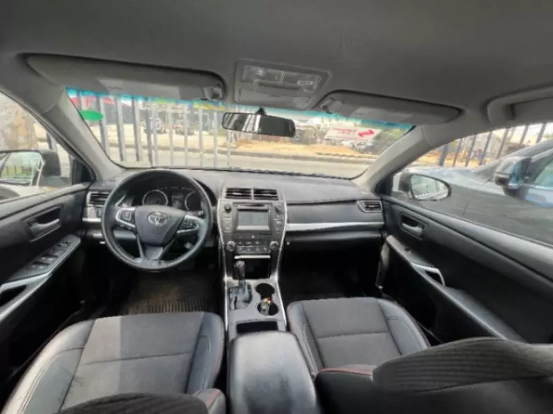 Toyota Camry   - 2017