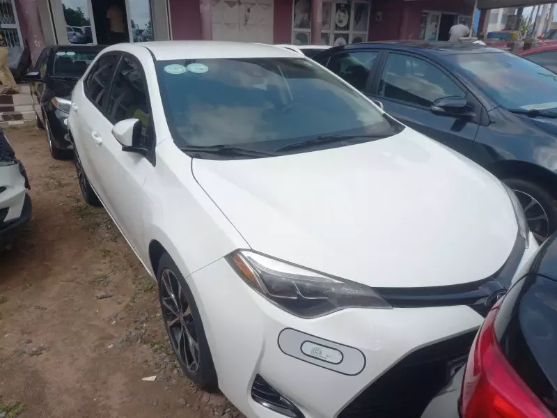 Toyota Corolla   - 2017