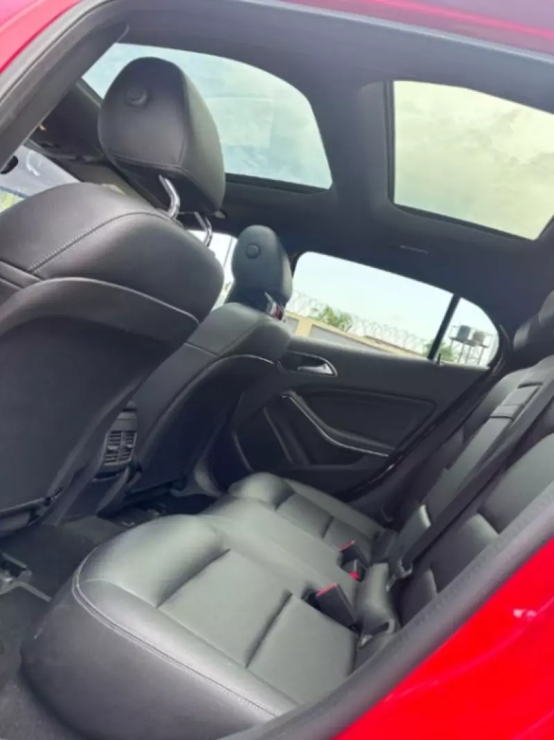 Mercedes-Benz GLA-Class   - 2019