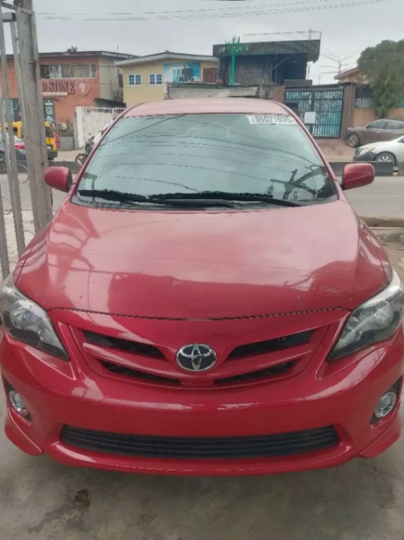 Toyota Corolla Sport   - 2011