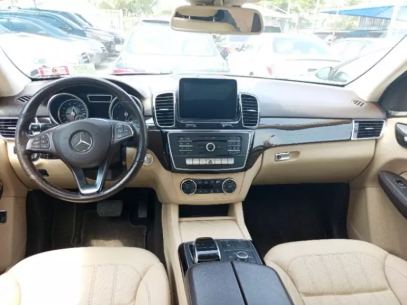 Mercedes-Benz GLE 350