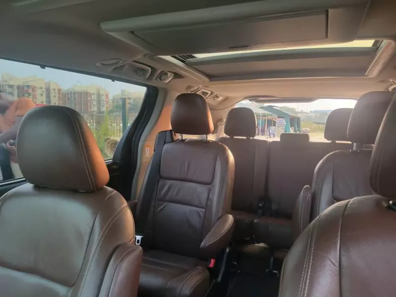 Toyota Sienna   - 2017