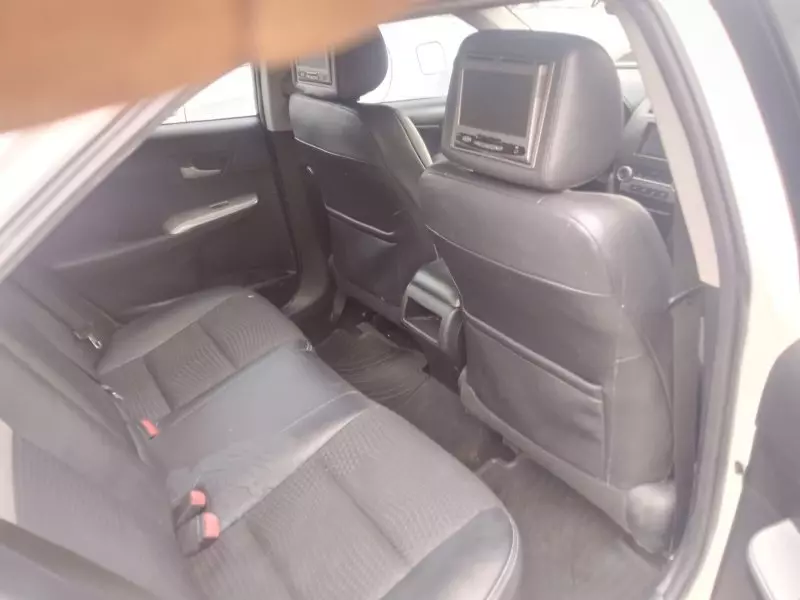 Toyota Camry   - 2012