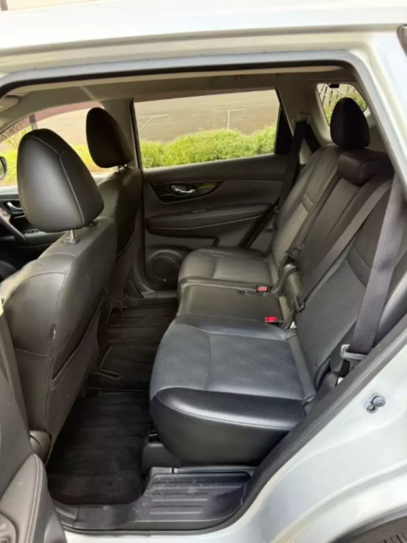 Nissan EXTRAIL HYBRID   - 2018