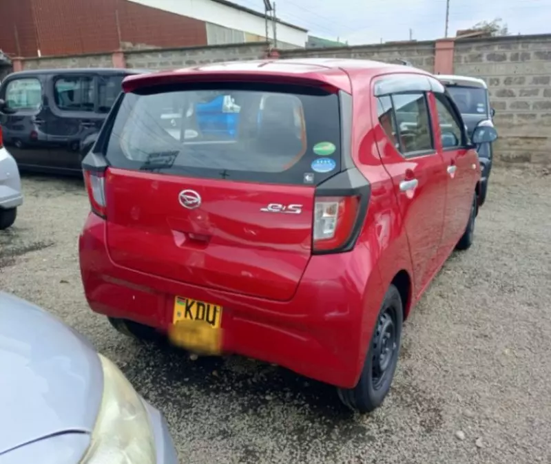Daihatsu Mira    - 2018