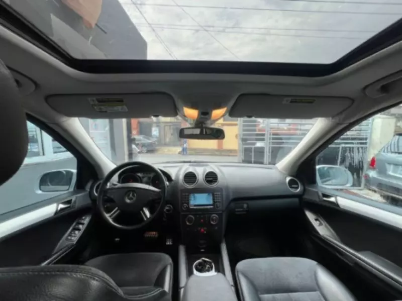Mercedes-Benz ML 350   - 2006