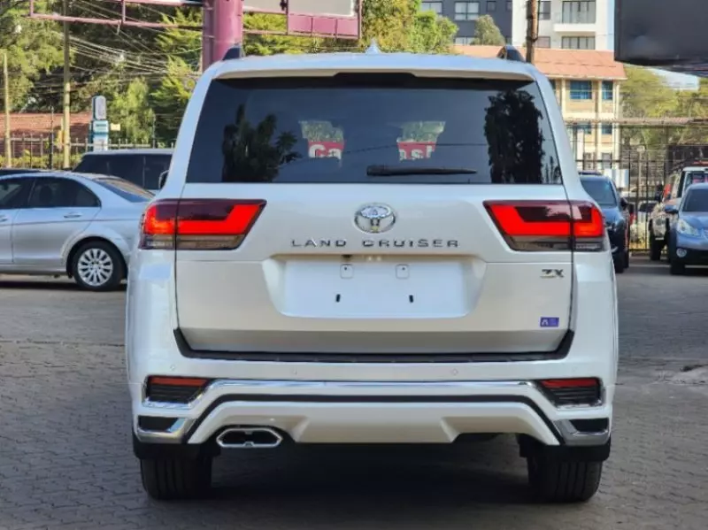 Toyota Landcruiser ZX