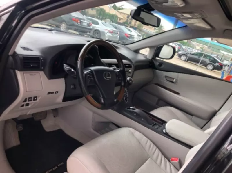Lexus RX 350   - 2010
