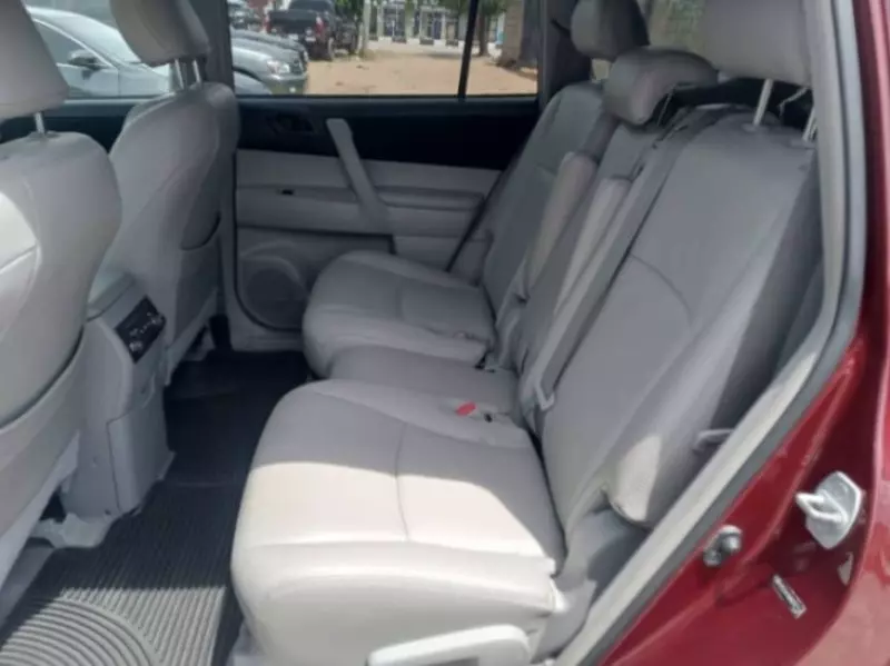Toyota Highlander   - 2008
