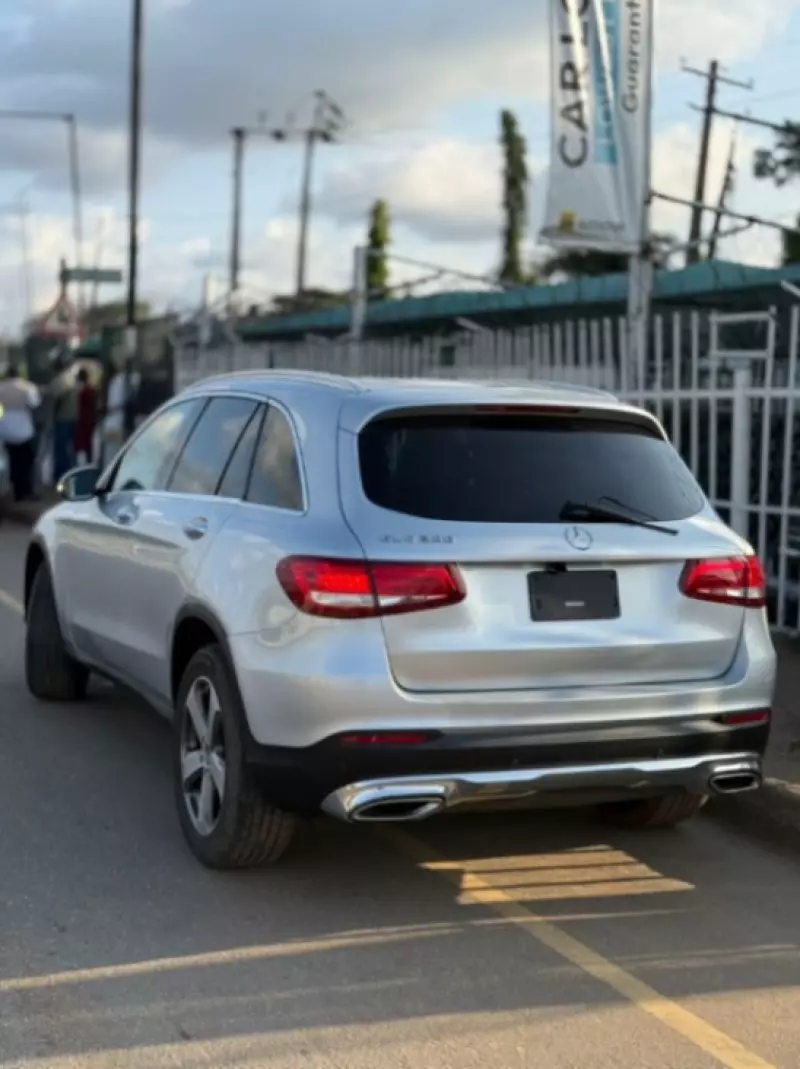 Mercedes-Benz GLC 300   - 2018