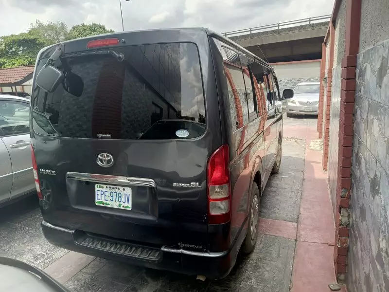 Toyota Hiace (High Roof)   - 2013