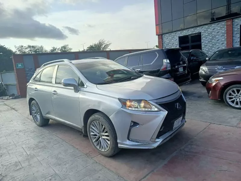 Lexus RX 350   - 2010