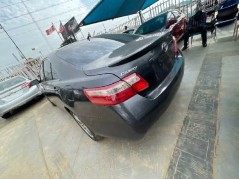 Toyota camry   - 2007