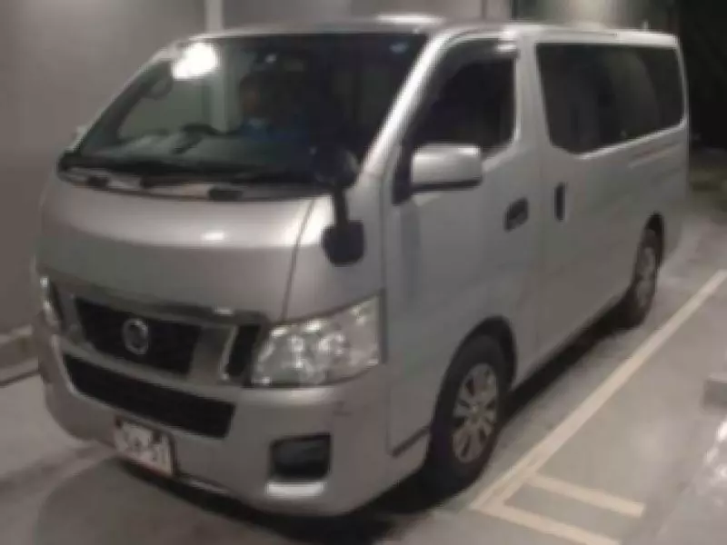 Nissan Caravan    - 2016
