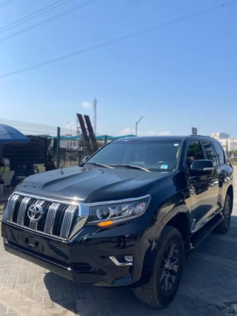 Toyota Landcruiser Prado   - 2013