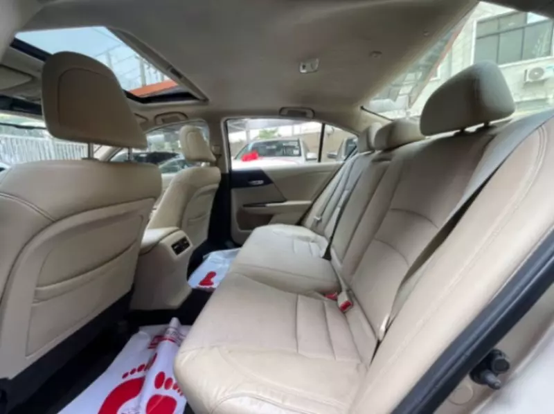 Honda Accord   - 2014