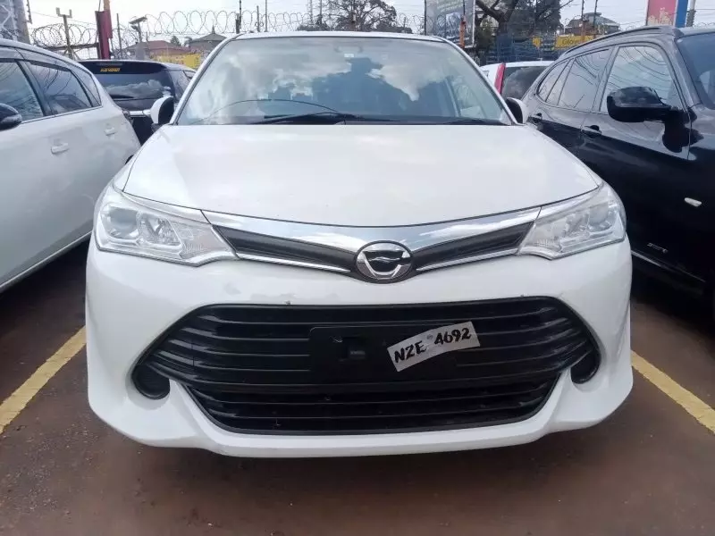 Toyota Fielder    - 2015
