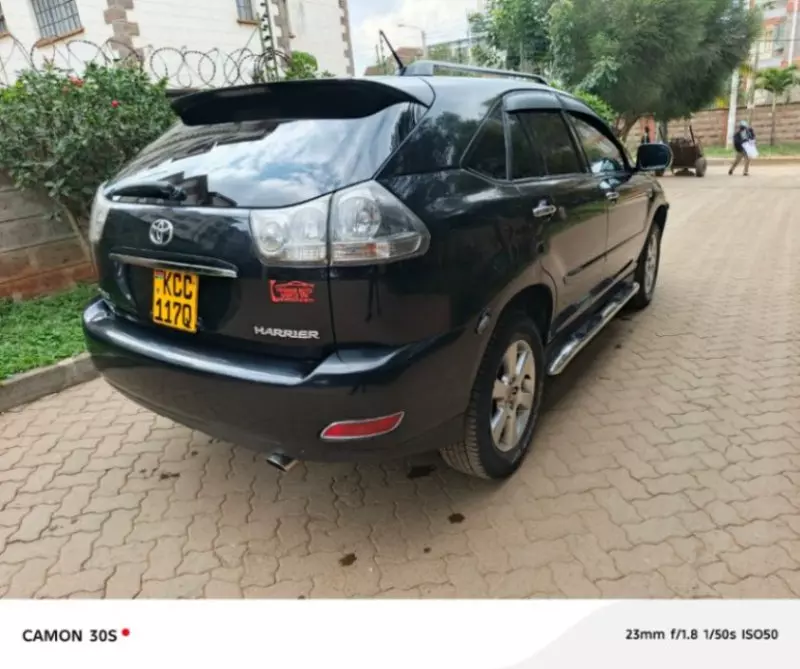 Toyota Harrier   - 2008