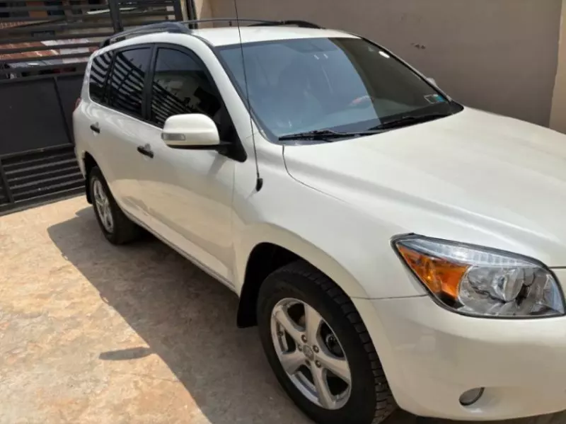 Toyota RAV 4   - 2008