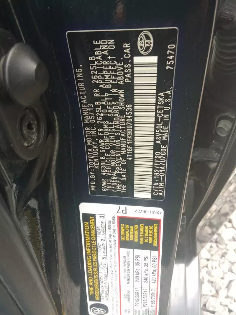 Toyota Camry   - 2013