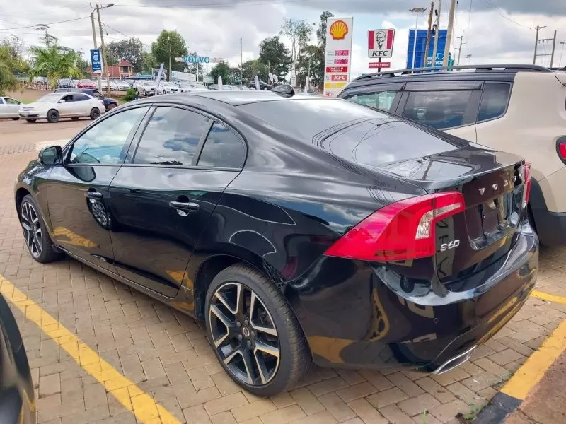Volvo S60   - 2017