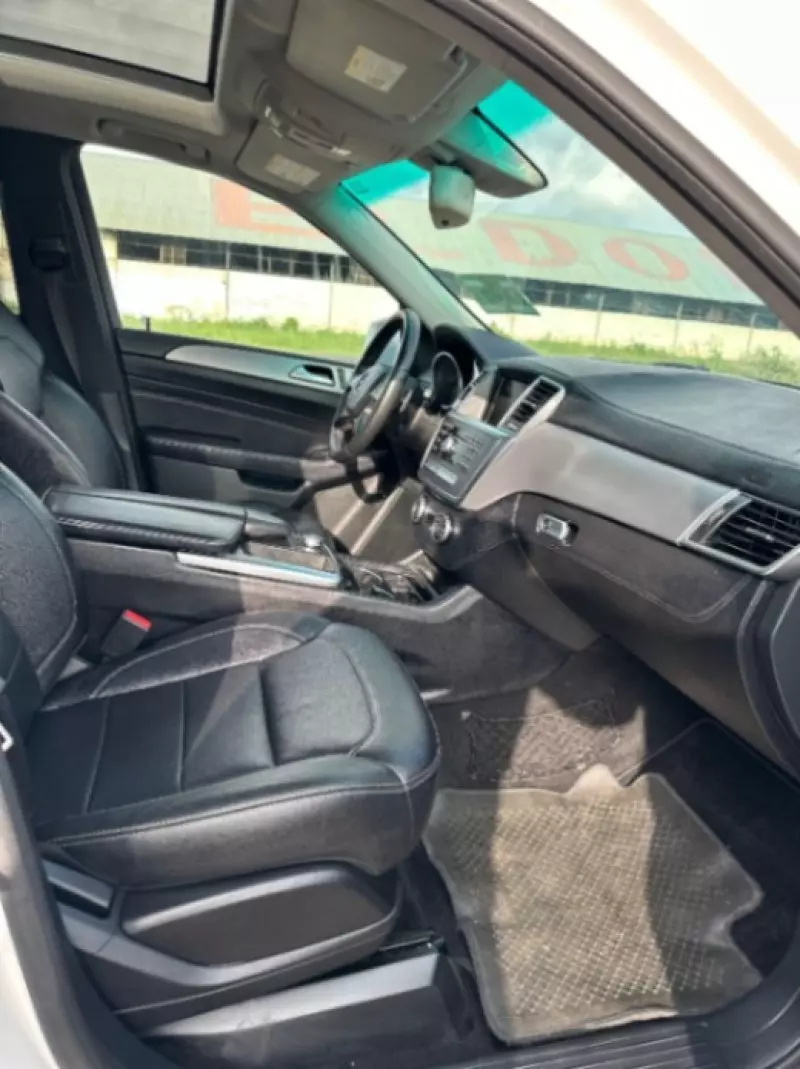 Mercedes-Benz ML 350   - 2013