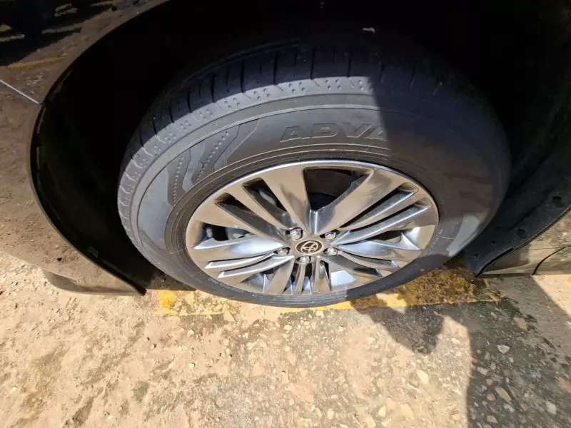 Toyota Alphard - 2023